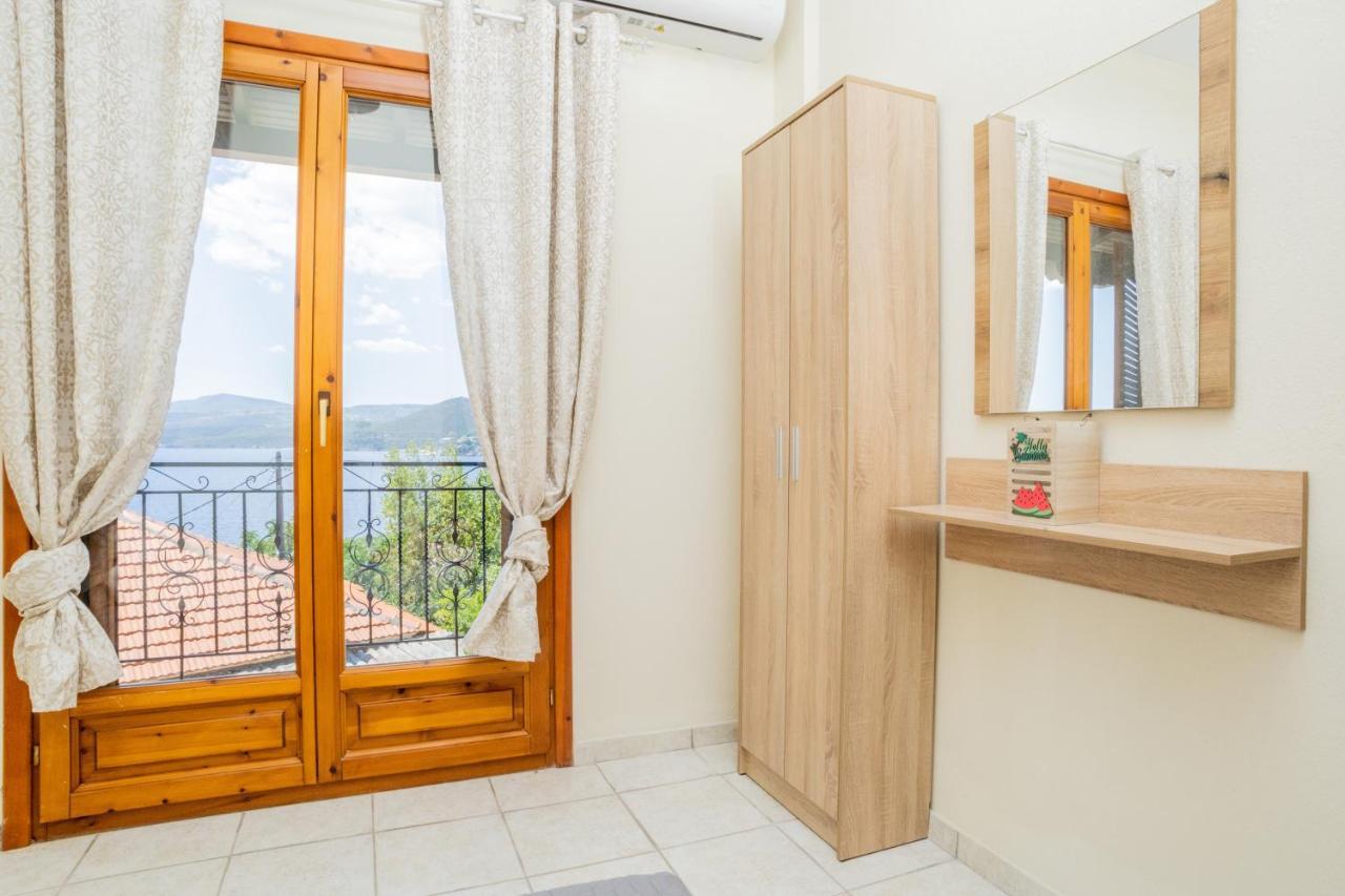 Sea&Sun Pyrgadikia Apartments Exterior foto